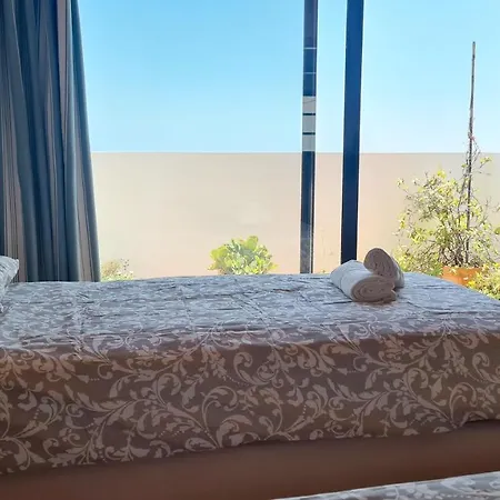 Cliffs House Будинок відпочинку Албуфейра