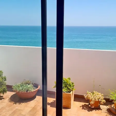 Cliffs House بيت للعطل