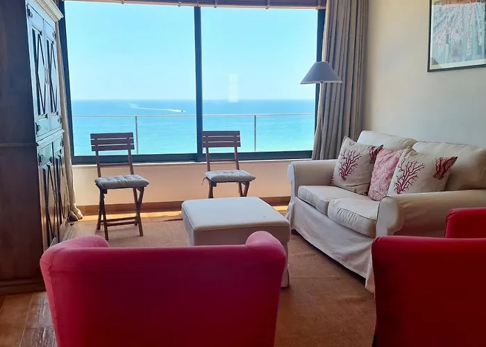 Сasa de vacaciones Cliffs House Albufeira