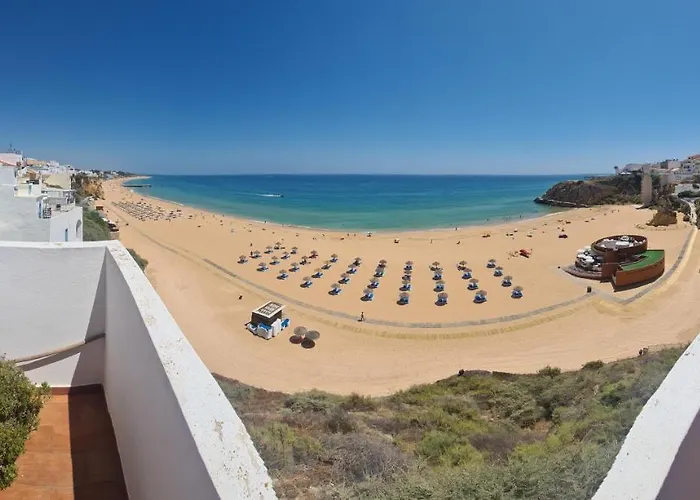 Cliffs House Albufeira