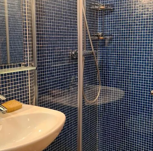 Cliffs House בית נופש *