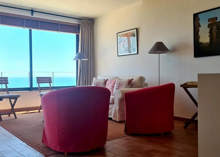 Cliffs House בית נופש