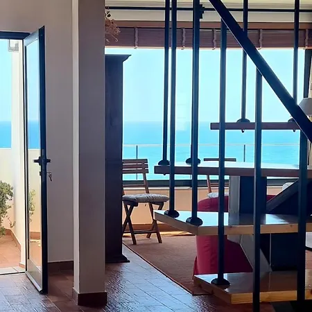 Cliffs House Vakantiehuis *